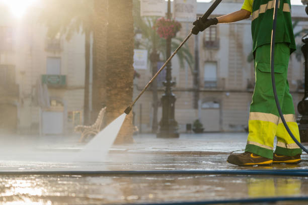 Best Animal Enclosure Cleaning  in Slidell, LA